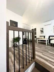 Luxury Furnished 3 BDR apt + parking - Image 3