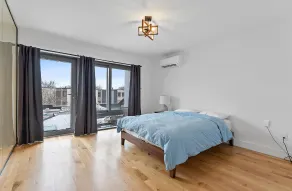Chic 2BR Top-Floor Retreat w/Rooftop Near Subway - Image 2