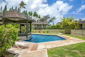 Ground-floor condo w/patio, pool & beach - Image 4