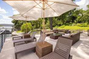 Lake Austin Luxury Waterfront/2 Docks/Sleeps 14 - Image 5