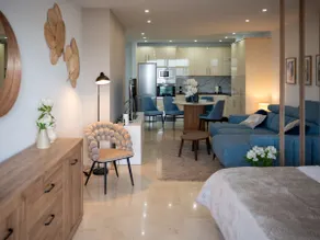 Marazul Ocean Serenity: Sea View, Pool & Parking - Image 4