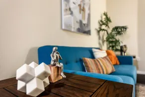 Chic & Cozy Condo Near Disney - Pool & Gym - Image 3