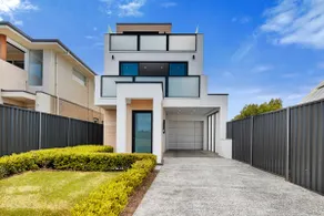 To Be Shore - Beachfront Luxury - Image 2