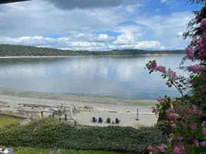Cozy beach cottage near Port Townsend! - Image 2