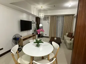 1 Bedroom Manhattan Heights Araneta Cubao - Image 2