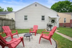 Restful Retreat on Memorial - Image 3