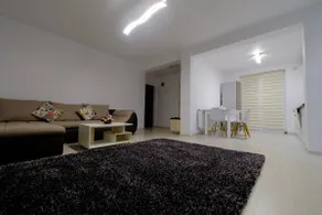 DarYna Luxury Apartment - Image 4