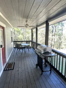 Victoria Fishing Haven; pull-through garage! - Image 3