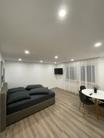 Cozy apartment near the fair - Image 3