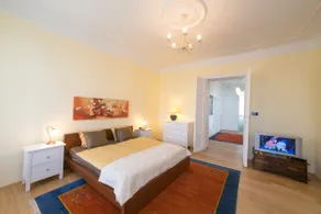 A gem in a Wilhelminian-style apartment building - Image 3