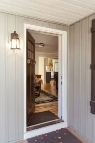 The Guest House on Main Street - Image 2