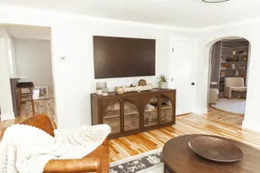 The Guest House on Main Street - Image 3