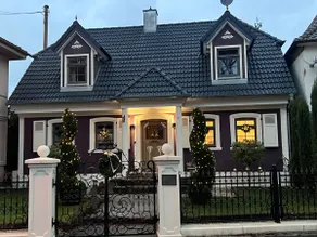 Country house at the castle - Image 2