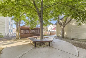 King bed, Pool, Convenient, Super Clean! - Image 3