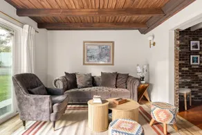 Adorable 4 bedroom home with Pool & more - Image 4