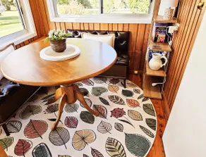 Oaktree Farmhouse - Image 5
