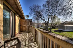 Daniel's Little Bear Hot Tub Hideaway - Image 5