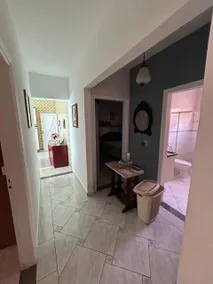 Cozy house in the center 3 bedrooms 2 bathrooms - Image 3