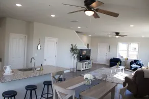 Town Square Condo - Image 3