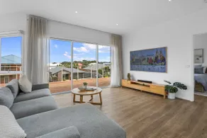 Family beach house · deck & sea views - Image 2