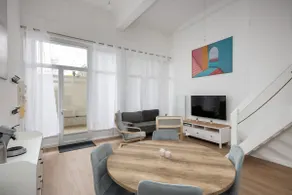 Quiet Duplex/Downtown/Terrace and Parking - Image 2
