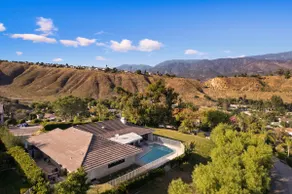 Mountaintop Pool Paradise | Mins to NOS Center - Image 2
