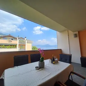 Familienfreundliche Wohnung mit Pool und Garten | Seeblick | Haustiere erlaubt - Image 4