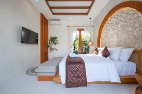 1 Bedroom Villa with kitchen Rice Field Surrounded - Image 4