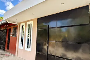 Private house with aura conditioning and parking! - Image 5