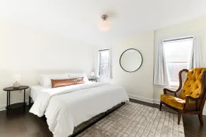 Lux 2BR | Downtown | Rooftop Patio | Free Parking - Image 2