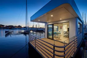 Les Cocons d'Agathe: The Place – Boat Lodge - Image 3