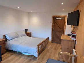 The Lodge - Image 3