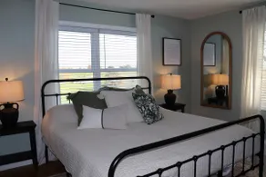 Holland Hideaway - Image 4