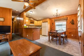 The Fish Cabin - Image 3