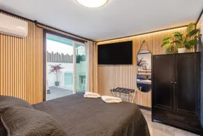 Private Heated Pool&Sauna • Unique Stay Phoenix - Image 4