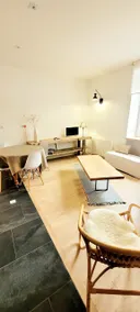 Luxurious 2-bedroom hypercenter + Parking - Image 3