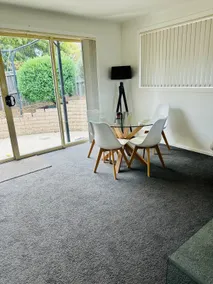 Blackmans Bay Villa - Image 2