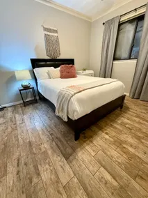 Cozy Large Home-3 bedrooms full kitchen near 295 - Image 5