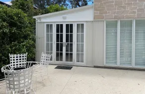Modern Escape Coorparoo (Pet Friendly) - Image 3