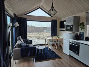 One bedroom villa with hot tub - Image 2