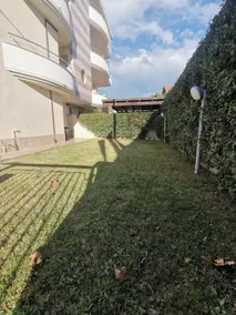 Large and lovely apartment. - Image 3