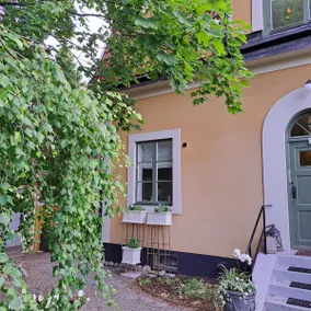 Charming apartment in a nice old house - Image 2