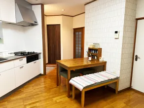 A Tranquil Japanese Stay Experience in Funabashi - Image 4
