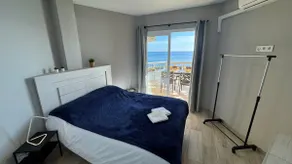 Your Window to the Sea: Unique Views, Design and Relaxation - Image 3