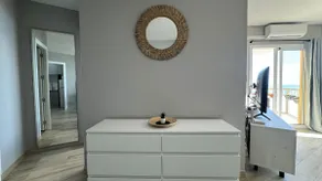 Your Window to the Sea: Unique Views, Design and Relaxation - Image 5