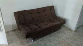 House 20 minutes from the airport - Image 2