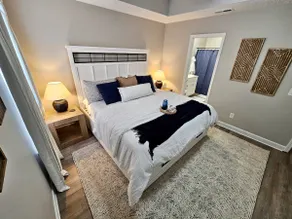 Cozy Neighborhood | 4 Beds | 10 mins to Downtown - Image 4