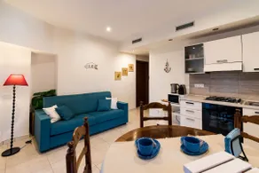 La Brezza Marina Apartment - Image 2