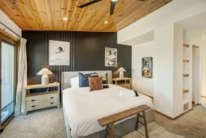 Walk to Frisco Private Sauna-Beautiful Design 4Bed - Image 2