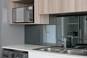 2-Bed City Escape | Mountain Views - Image 5
